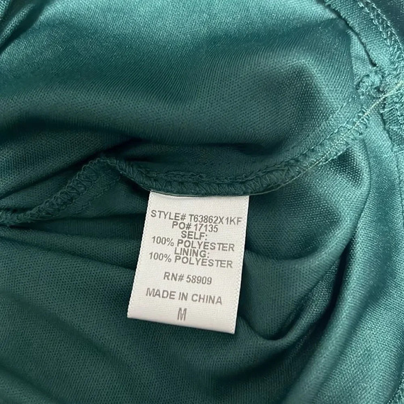 GIANNI BINI girls || Green Dress size M - Picture 7 of 7